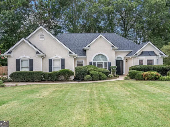 40 Wentworth Dr, Oxford, GA 30054