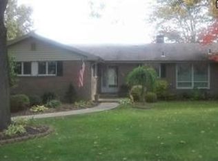 729 Crestwood Ave, Wadsworth, OH 44281