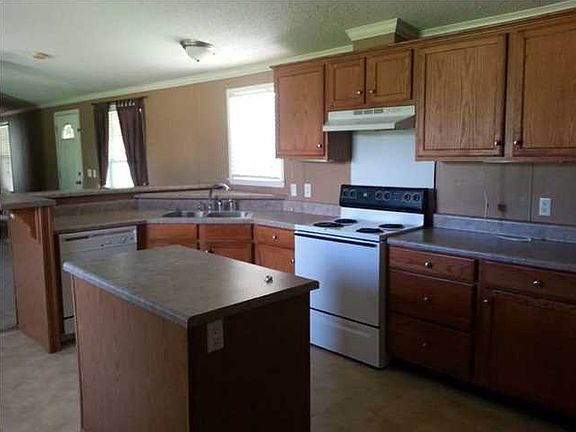 3rd image of 11210 Ramsey Blvd