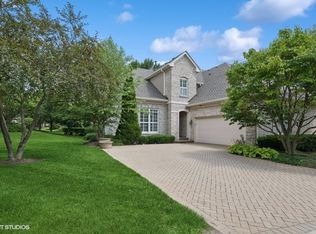 600 Stone Canyon Cir, Inverness, IL 60010