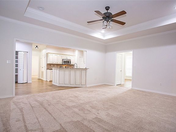 4th image of 126 Salmon Ln