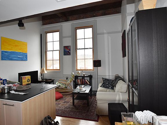 4th image of 45 Nash St APT 16