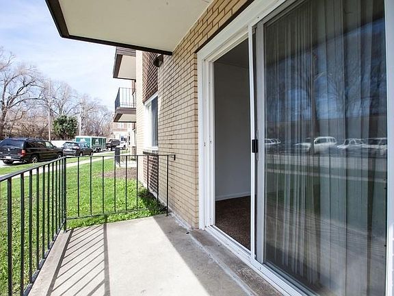 2nd image of 10 W 137th St APT 2F