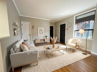 44 Victoria Ave S Unit 105, Hamilton, ON L8N 2S7