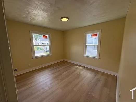 3 bed, 1080 sqft, $1,995 — Photo 4
