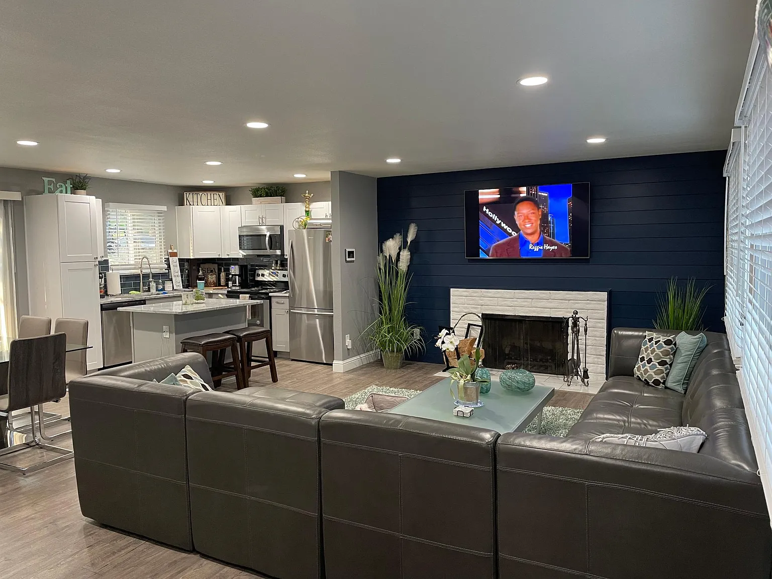 480 McFaul Way — Photo 1