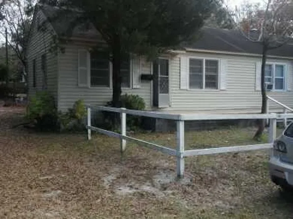2825 Penn St, Wilmington, NC 28412