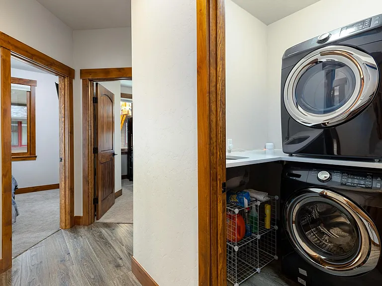 Full Size Washer and Dryer