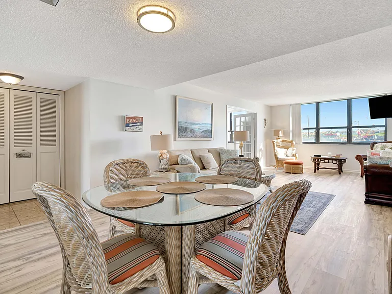 1542 Jupiter Cove Dr #104 — Photo 26