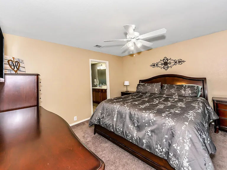 15944 Blaketree Dr — Photo 10