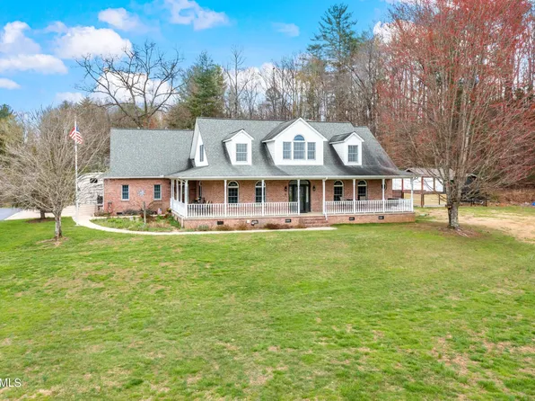 128 Guy Jones Rd, Oliver Springs, TN 37840