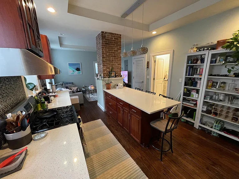 4 W 18th St #1 — Photo 3