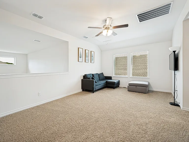 10125 Kayak St — Photo 12