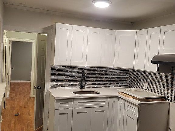 5th image of 14561 157th St