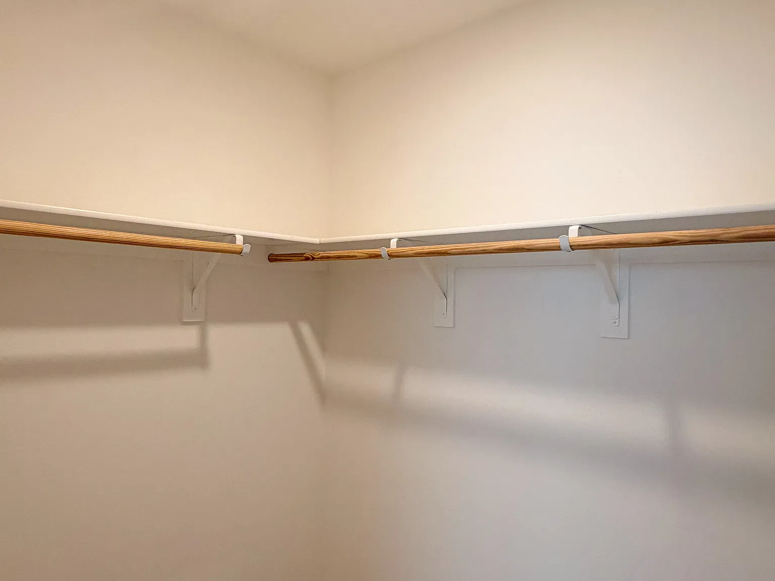 2 bed, 987 sqft, $2,950 — Photo 2