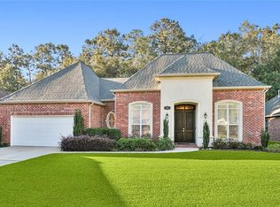 820 Sand Fox Run, Madisonville, LA 70447