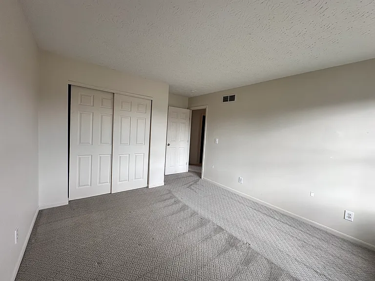 7016 Wembley Ct — Photo 27