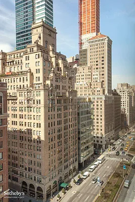 Sold by Sotheby's International Realty | media 26