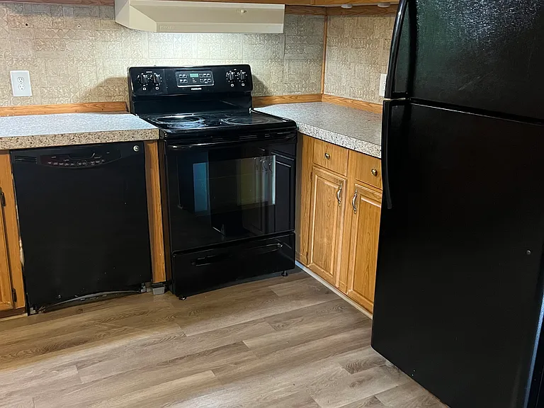 64 Zupan Ct — Photo 10