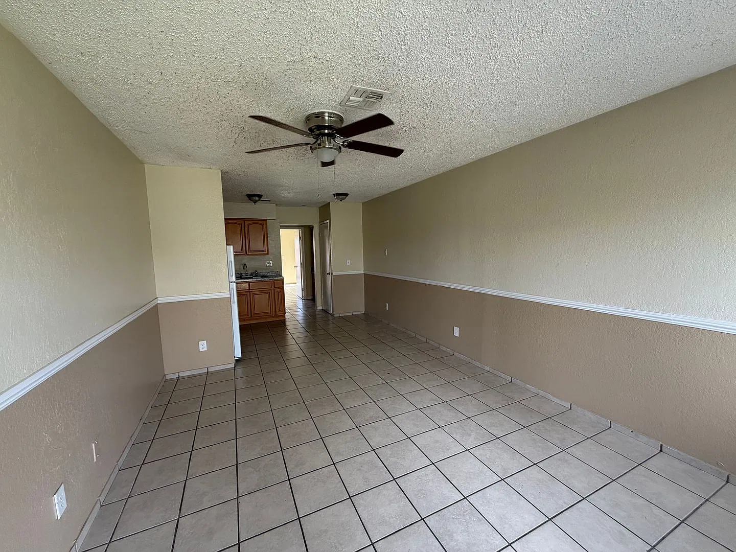 6769 California #18, Available now — Photo 2