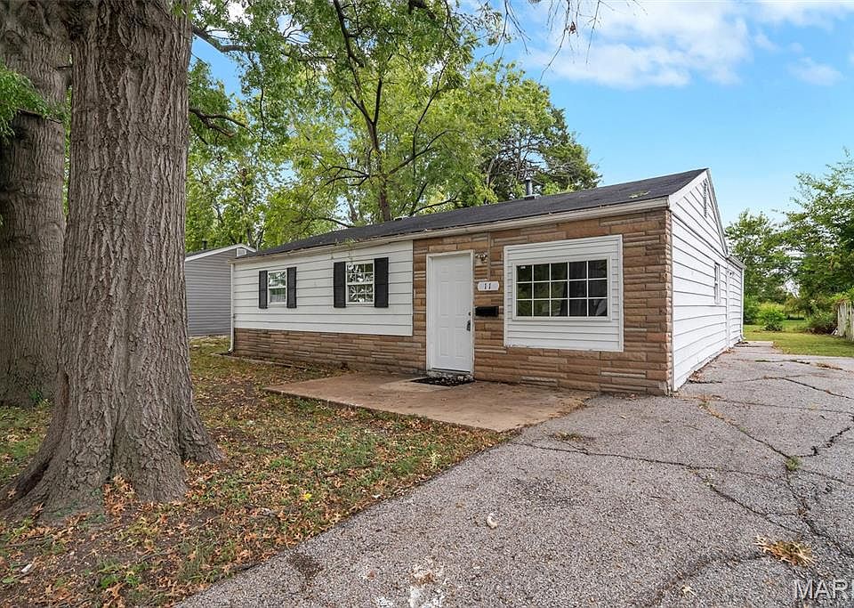 1st image of 11 Saint Lambert Dr