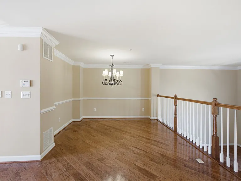 4473 Beacon Grove Cir #B — Photo 8