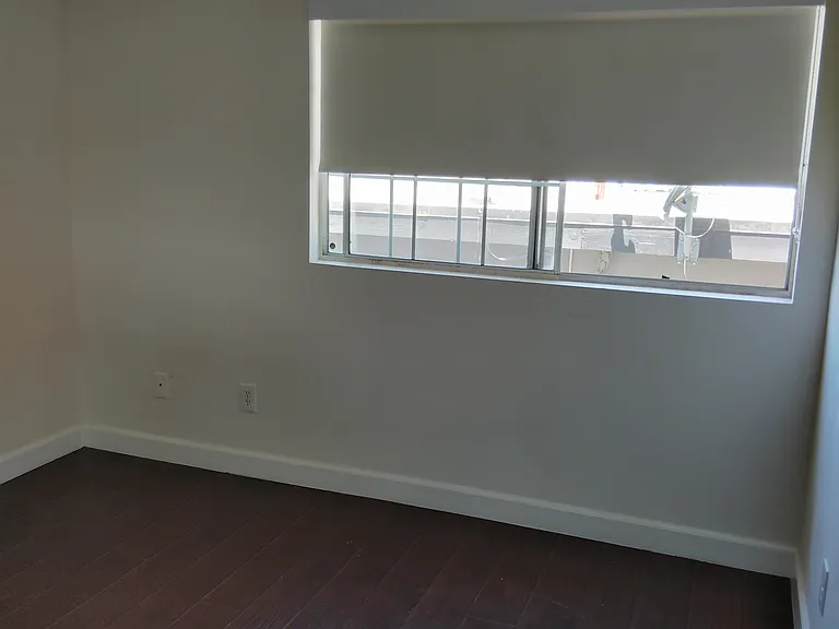 18640 Collins St #201 — Photo 18