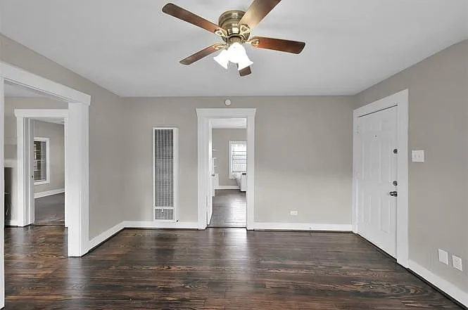 4208 Delhi St — Photo 14