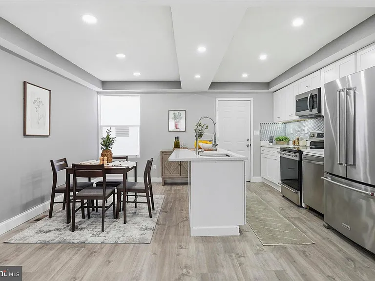 2536 Garrett Ave — Photo 11