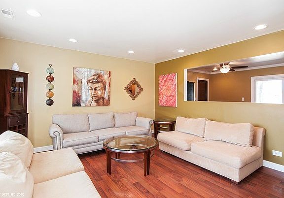 2nd image of 940 Northway Ct
