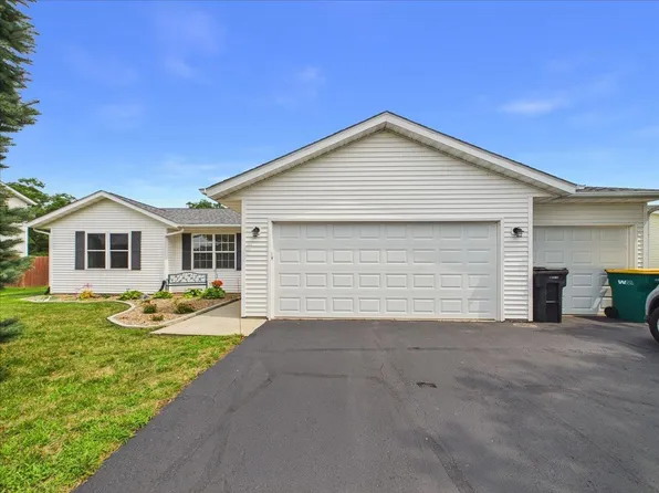 11255 Valerian Way, Roscoe, IL 61073