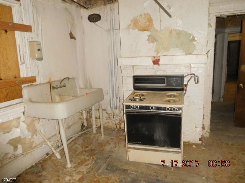 227 S St East Orange NJ Zillow