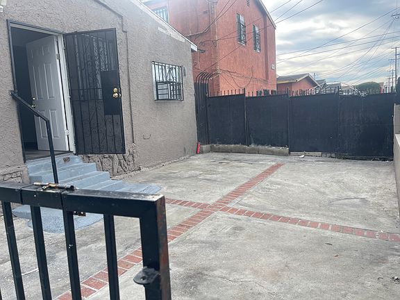 5th image of 9542 Compton Ave #9538