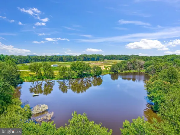 14046 Karcich Oaks Ct, Leesburg, VA 20176