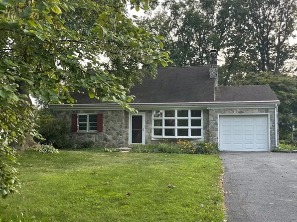 1983 Sterling Pl, Lancaster, PA 17601