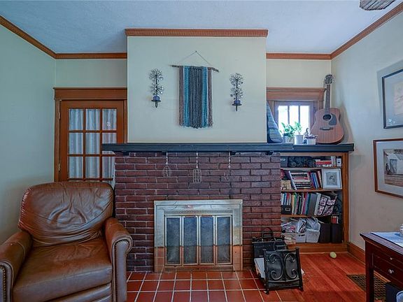 3rd image of 4307 N Park Ave