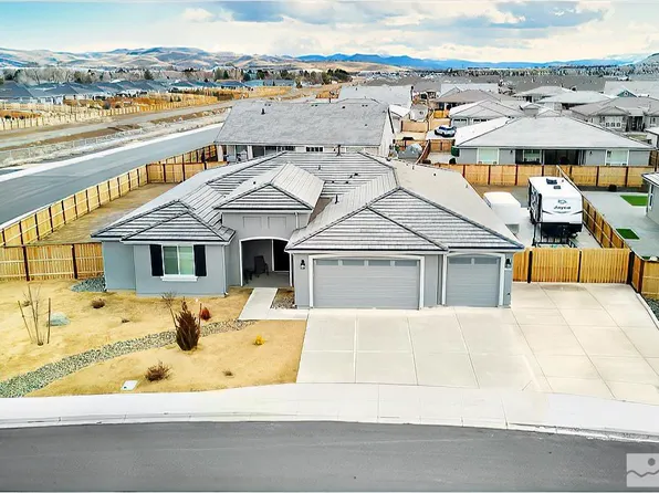980 Mojave Desert Dr, Sparks, NV 89441
