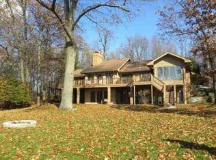 44180 60th Ave, Paw Paw, MI 49079