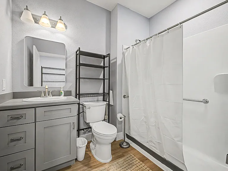 2430 E Butte St #101 — Photo 14