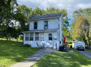 16 Bartlett St, Poughkeepsie, NY 12601