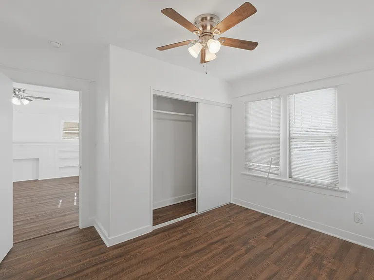 322 W 79th St — Photo 17