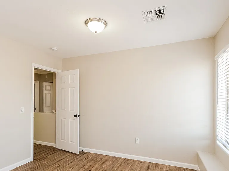 8930 E Capri Ave — Photo 15