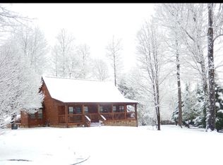 135 Laurel Trl, Cosby, TN 37722