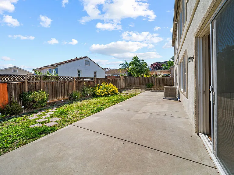 4855 Greencastle Way — Photo 37