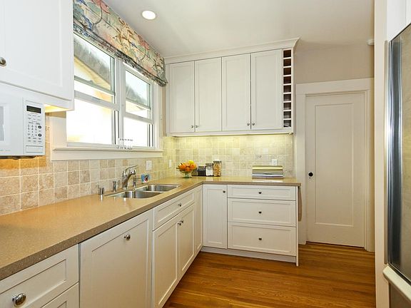 5th image of 153 Granville Way