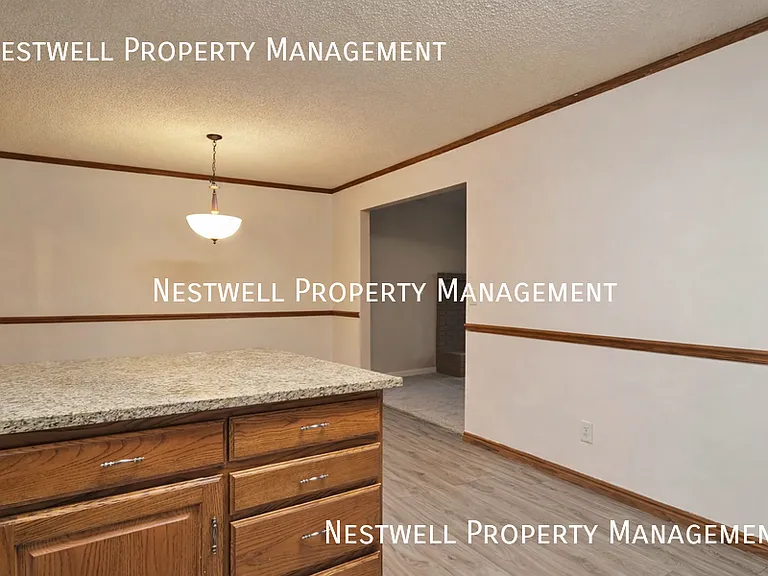 815 E Dusty Rock Pl — Photo 7