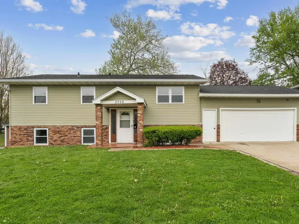 2756 Fairlane Ave, Waterloo, IA 50702