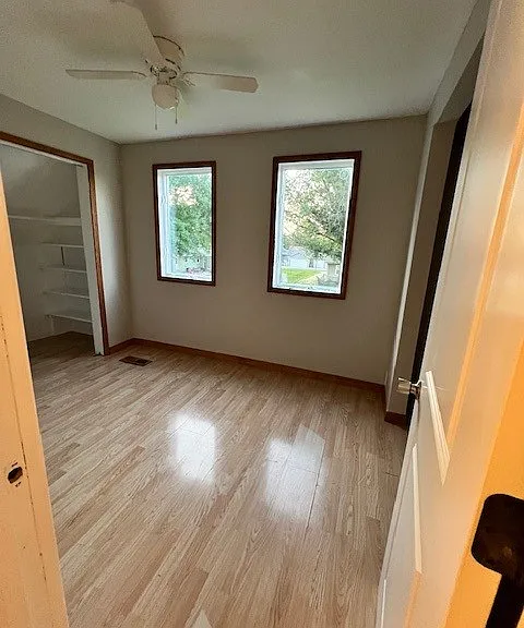 303 E Center St — Photo 10