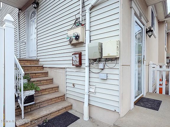 2nd image of 1312 Richmond Ave