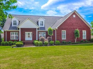 108 Northwyke Dr, Jackson, TN 38305
